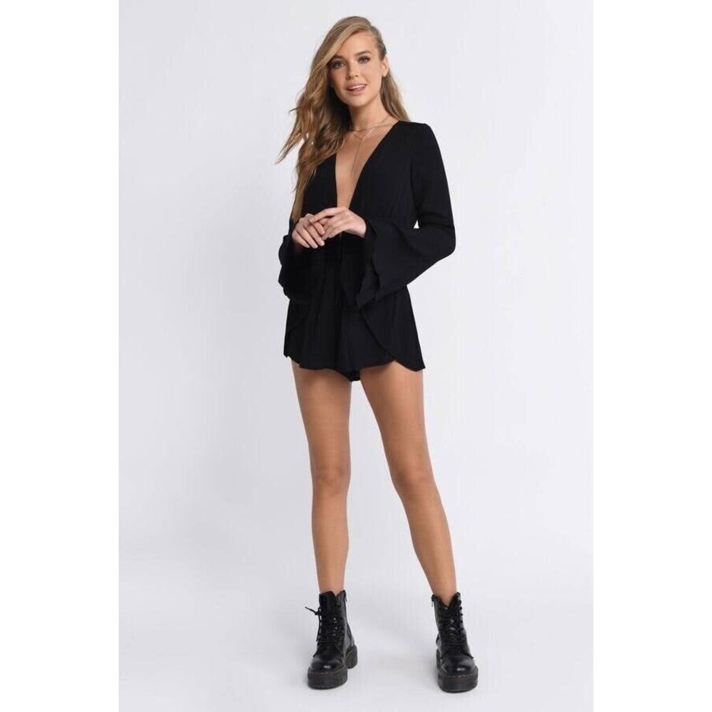 Tobi Romper Double Belle Sleeve Black Lined Elastic Waist Deep V Neck Shorts XS